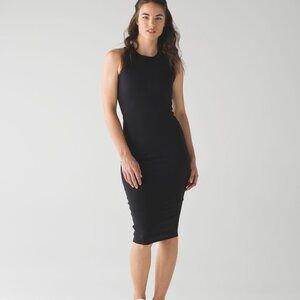 Lululemon Picnic Play Dress (Size 2)